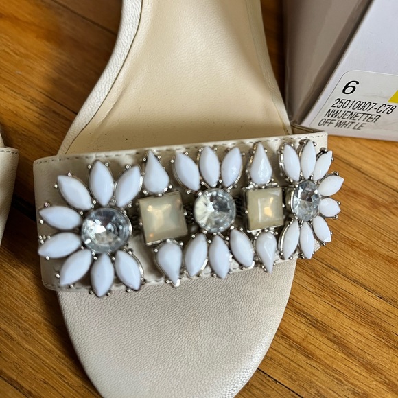 Nine West Embellished ‘Daisy’ heeled Sandals - Picture 4 of 7